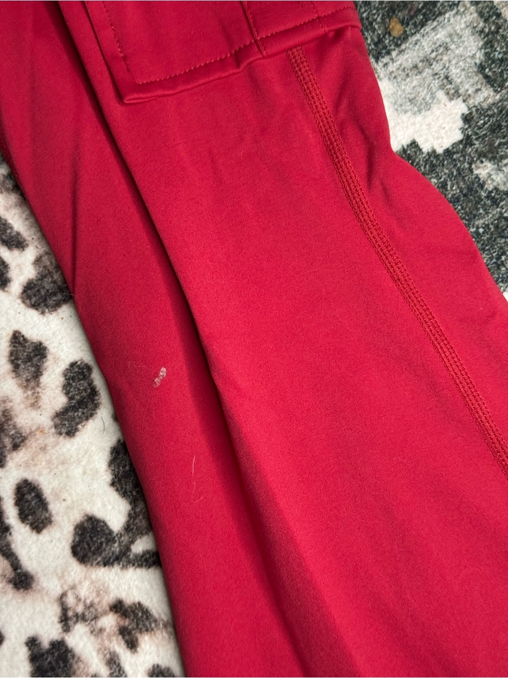 Yeoreo Hedda 28" CoreFlex Flared Leggings - Picture 4 of 4